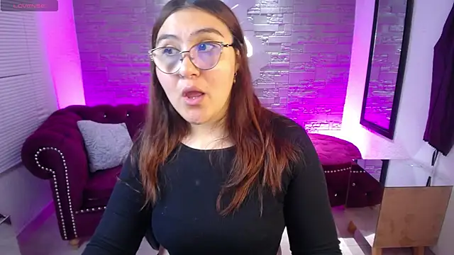 conniejames m online show from 05/04/26, 11:39