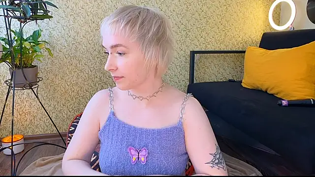 EmmyAmbros online show from 03/09/25, 08:29