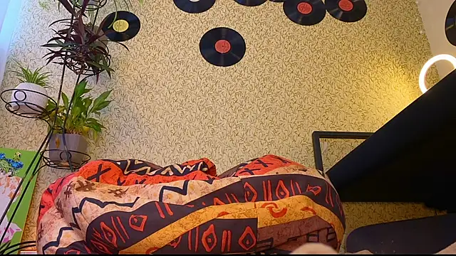 EmmyAmbros online show from 03/21/25, 12:06