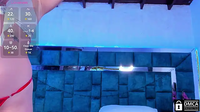 Venus velez  online show from 01/12/25, 01:16