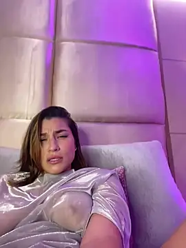 Snapshot of SaharaRush_ chatting on 01/07/25, 04:29 SaharaRush online show from 01/07/25, 04:29