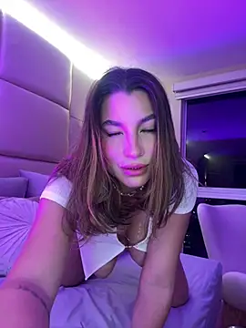 Snapshot of SaharaRush_ chatting on 01/23/25, 03:37 SaharaRush online show from 01/23/25, 03:37