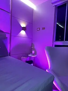 Snapshot of SaharaRush_ chatting on 01/28/25, 01:08 SaharaRush online show from 01/28/25, 01:08