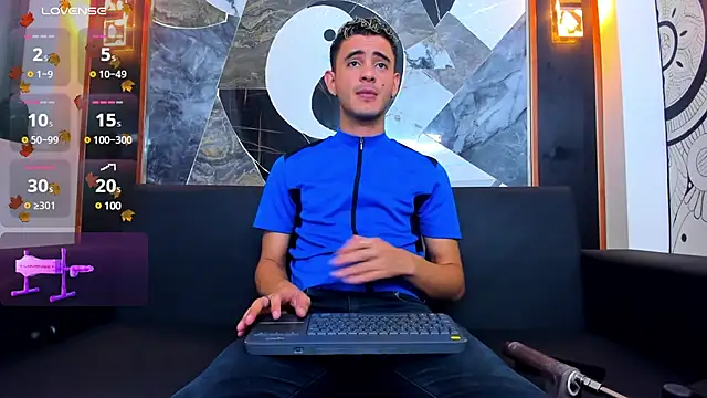 Snapshot of kai_borman chatting on 02/21/25, 03:43 kai borman online show from 02/21/25, 03:43