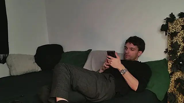 JackDesFeux online show from 12/03/25, 08:29