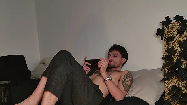 JackDesFeux online show from 12/04/25, 08:34