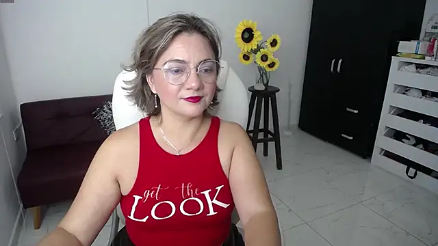 ana milf online show from 02/23/25, 10:49