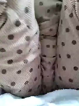 Snapshot of Mie610 chatting on 01/12/25, 06:39 Mie610 online show from 01/12/25, 06:39