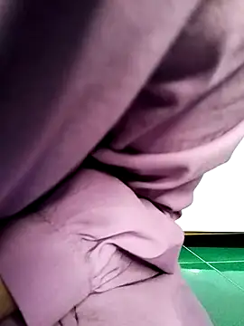 Snapshot of Mie610 chatting on 11/01/25, 06:04 Mie610 online show from 11/01/25, 06:04