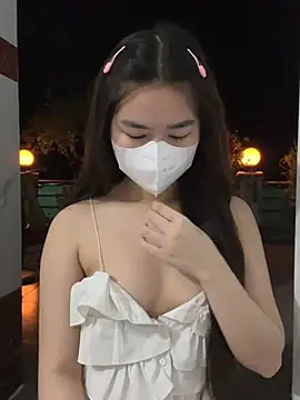 BabyThree  online show from 02/17/25, 02:26