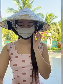 BabyThree  online show from 02/28/25, 08:20