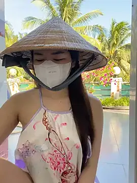 BabyThree  online show from 03/14/25, 08:42