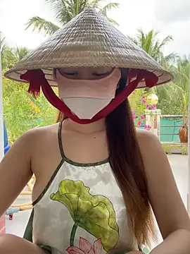 BabyThree  online show from 10/20/25, 08:26