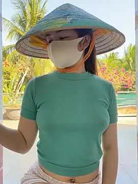 BabyThree  online show from 03/13/26, 08:32