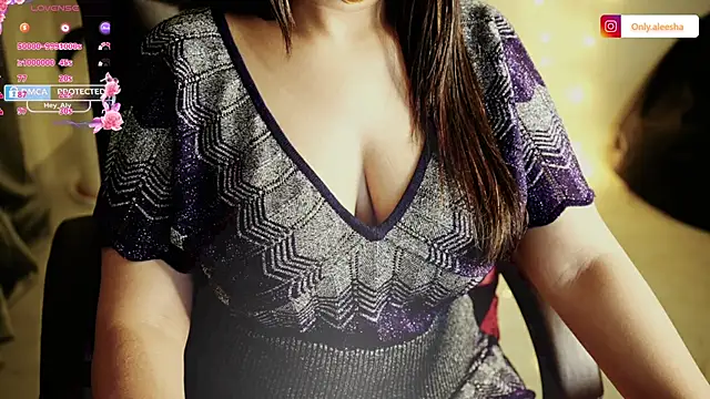 Snapshot of only_aleesha chatting on 02/22/26, 03:54 only aleesha online show from 02/22/26, 03:54