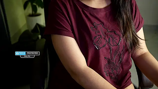 Snapshot of only_aleesha chatting on 03/01/26, 06:10 only aleesha online show from 03/01/26, 06:10