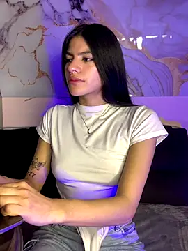 Snapshot of liss_hot_ chatting on 11/10/25, 10:09 liss hot online show from 11/10/25, 10:09