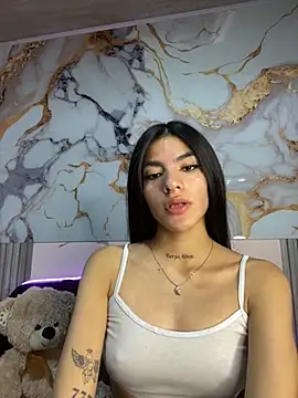 Snapshot of liss_hot_ chatting on 11/20/25, 08:08 liss hot online show from 11/20/25, 08:08