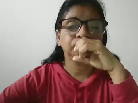 Snapshot of titssmall123 chatting on 01/27/25, 12:37 titssmall123 online show from 01/27/25, 12:37