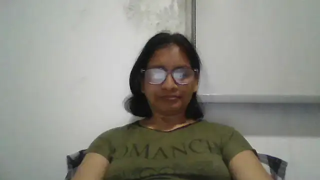 Snapshot of titssmall123 chatting on 09/28/25, 10:59 titssmall123 online show from 09/28/25, 10:59