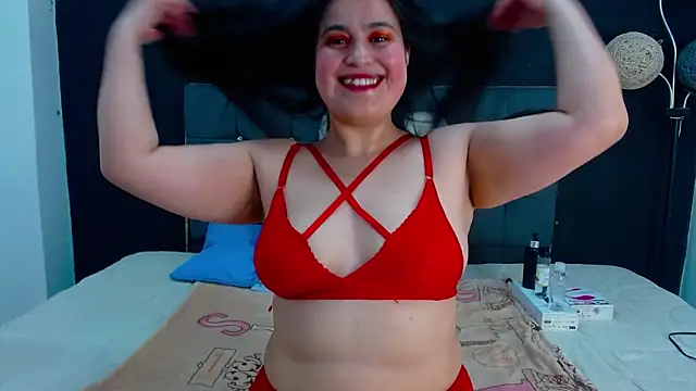 Snapshot of mia_xx1 chatting on 09/28/25, 03:45 mia xx1 online show from 09/28/25, 03:45