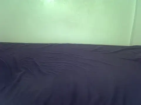 Snapshot of laetitia_ chatting on 11/26/25, 10:55 laetitia online show from 11/26/25, 10:55