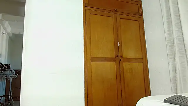 Baby Lovehot 1 online show from 04/01/26, 02:14