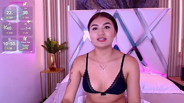 Zayda 1 online show from 12/13/25, 07:53