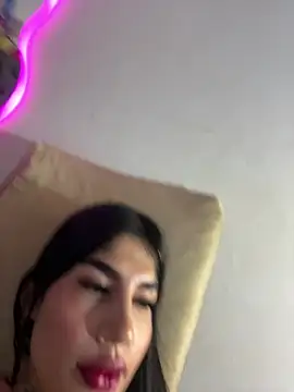 Snapshot of saragill323 chatting on 03/23/25, 12:47 saragill323 online show from 03/23/25, 12:47