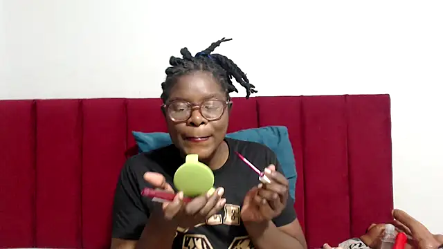 Mochabae online show from 10/10/25, 04:06