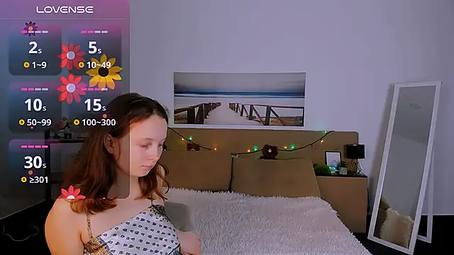 Snapshot of Ketrin_n_ chatting on 01/08/25, 06:31 Ketrin n  online show from 01/08/25, 06:31