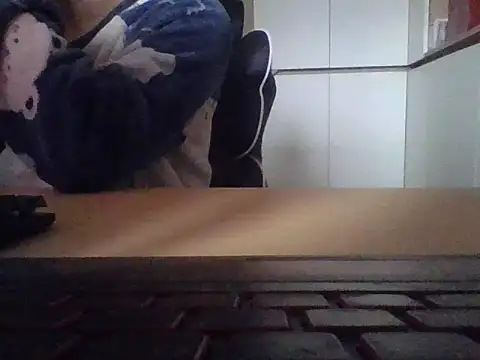 Snapshot of HEARRY668 chatting on 03/15/26, 09:26 HEARRY668 online show from 03/15/26, 09:26