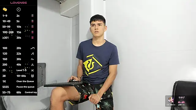 Snapshot of Jacobb_Lee chatting on 12/30/24, 08:47 Jacobb Lee online show from 12/30/24, 08:47