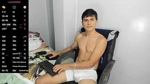 Snapshot of Jacobb_Lee chatting on 01/27/25, 11:22 Jacobb Lee online show from 01/27/25, 11:22