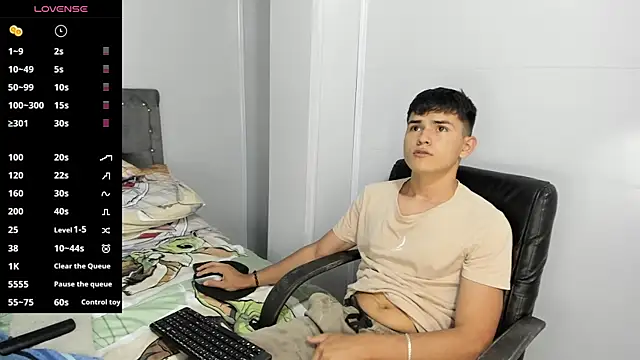 Snapshot of Jacobb_Lee chatting on 02/12/25, 10:04 Jacobb Lee online show from 02/12/25, 10:04