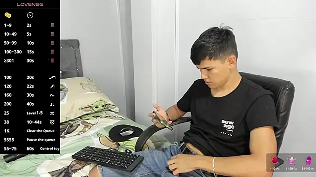 Snapshot of Jacobb_Lee chatting on 02/15/25, 08:11 Jacobb Lee online show from 02/15/25, 08:11