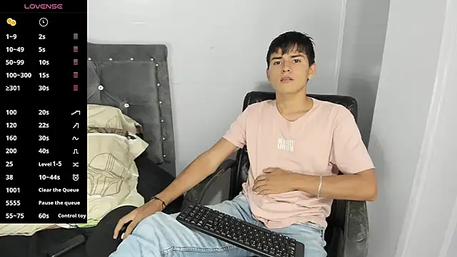 Snapshot of Jacobb_Lee chatting on 03/15/25, 10:11 Jacobb Lee online show from 03/15/25, 10:11