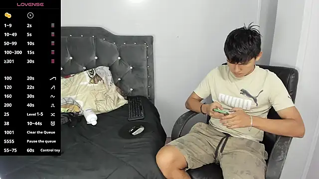 Snapshot of Jacobb_Lee chatting on 03/19/25, 08:22 Jacobb Lee online show from 03/19/25, 08:22