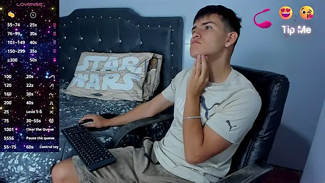 Snapshot of Jacobb_Lee chatting on 09/17/25, 09:05 Jacobb Lee online show from 09/17/25, 09:05