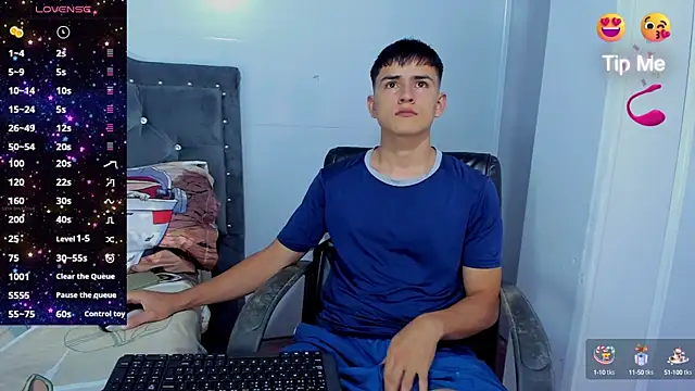 Snapshot of Jacobb_Lee chatting on 10/23/25, 09:35 Jacobb Lee online show from 10/23/25, 09:35