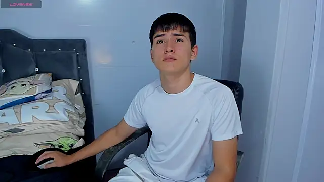 Snapshot of Jacobb_Lee chatting on 12/02/25, 08:48 Jacobb Lee online show from 12/02/25, 08:48