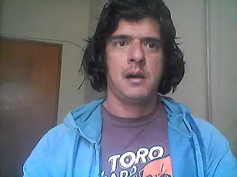 Snapshot of Marobronco chatting on 09/09/25, 03:00 Marobronco online show from 09/09/25, 03:00