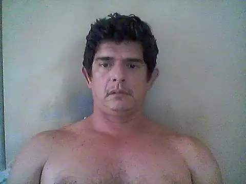 Snapshot of Marobronco chatting on 11/18/25, 03:16 Marobronco online show from 11/18/25, 03:16