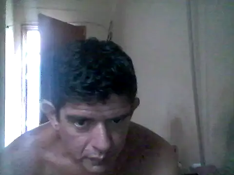 Snapshot of Marobronco chatting on 02/17/26, 12:45 Marobronco online show from 02/17/26, 12:45