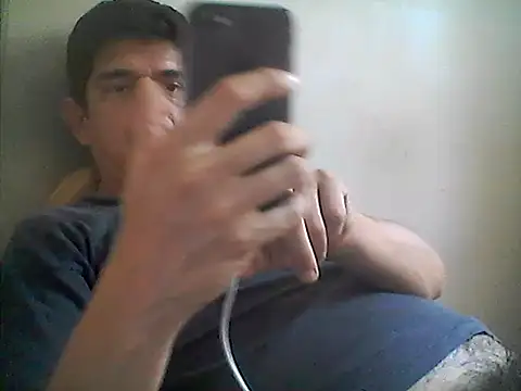 Snapshot of Marobronco chatting on 03/06/26, 03:08 Marobronco online show from 03/06/26, 03:08