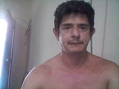 Snapshot of Marobronco chatting on 04/17/26, 12:30 Marobronco online show from 04/17/26, 12:30