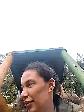 Snapshot of rebekka_simpson chatting on 12/12/24, 08:43 rebekka simpson online show from 12/12/24, 08:43