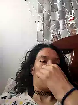 Snapshot of rebekka_simpson chatting on 12/16/24, 02:49 rebekka simpson online show from 12/16/24, 02:49