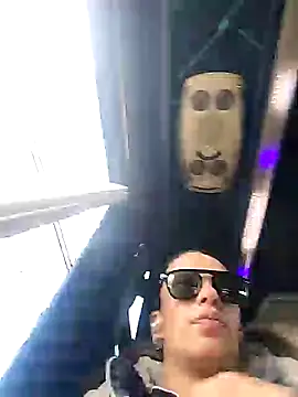 Snapshot of rebekka_simpson chatting on 01/28/25, 02:31 rebekka simpson online show from 01/28/25, 02:31