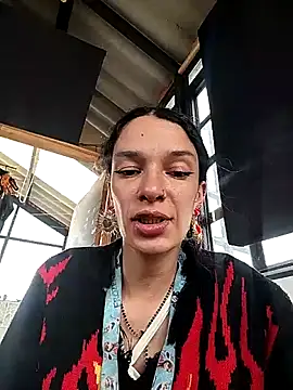 Snapshot of rebekka_simpson chatting on 05/25/26, 08:48 rebekka simpson online show from 05/25/26, 08:48
